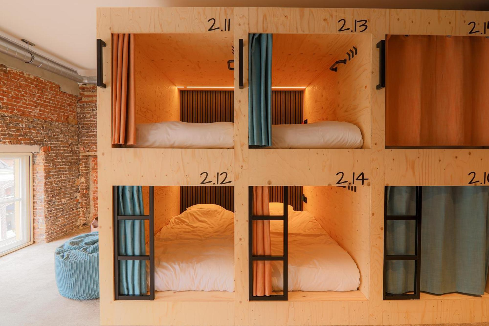 Pjs Hostel Γκρόνιγκεν Εξωτερικό φωτογραφία